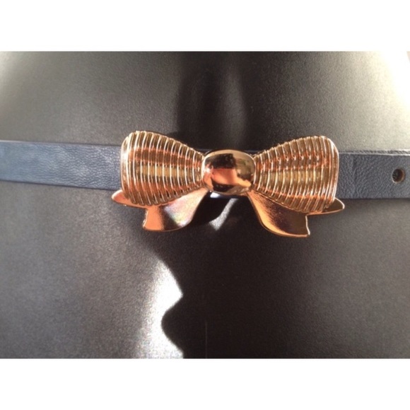 BCBGeneration WAIST BELT BOW BUCKLE SKINNY - Picture 2 of 3